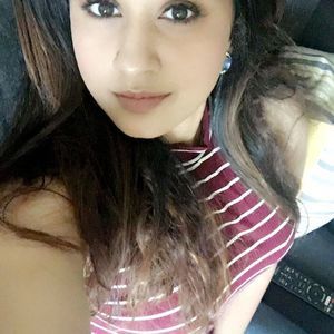 Meet your Posher, Ifrah